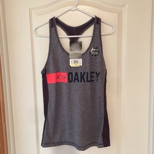 Oakley tank